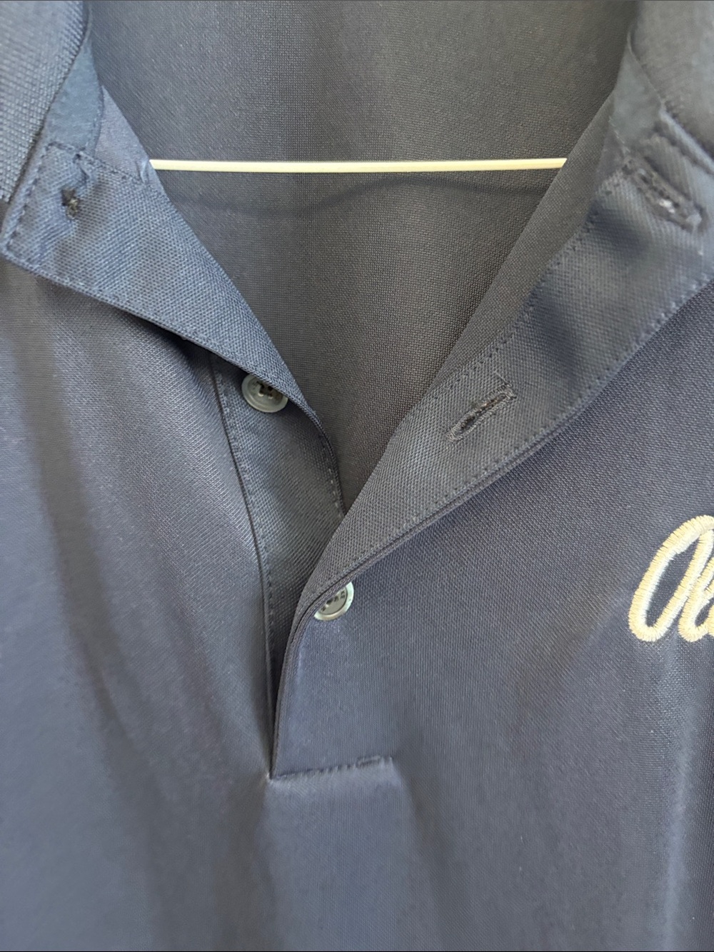 Nike Men’s Navy Ole Miss Polo - Picture 6 of 7